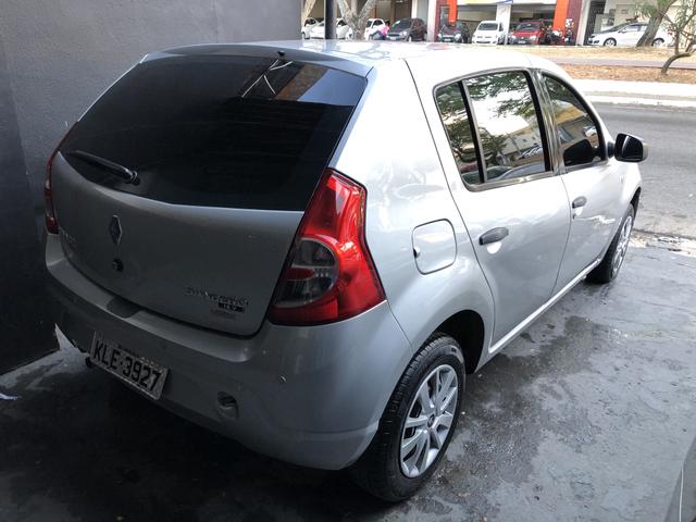 Sandero - Foto 3