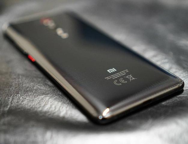 Xiaomi Mi 9T 6.39" 6GB/128GB Global! R$1919 a.v. Cam Tripla 48MP e Selfie 20MP Pop-Up - Foto 4