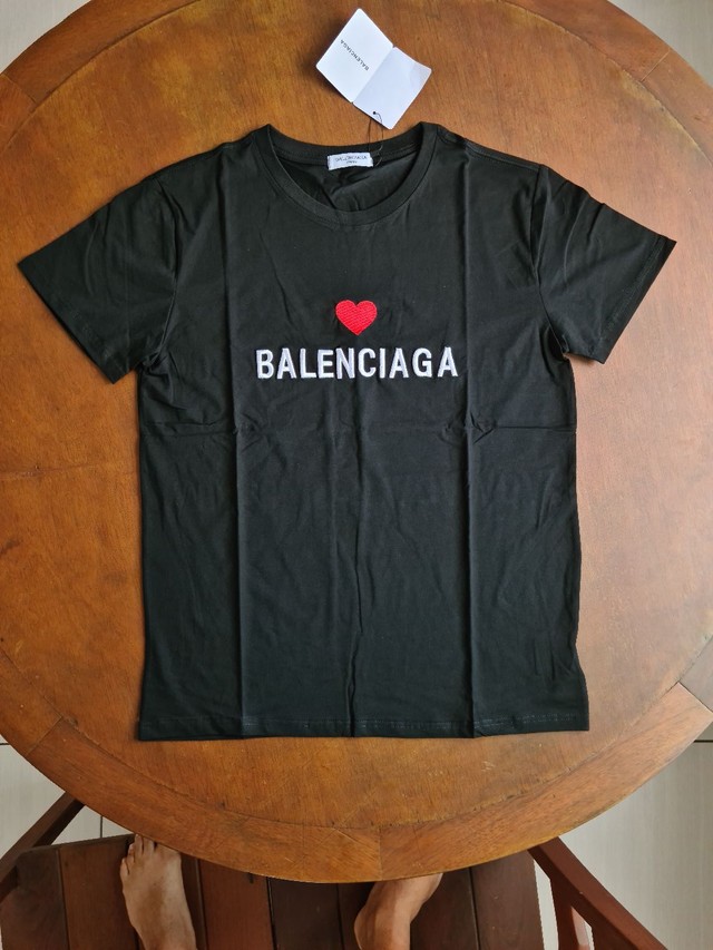 Camisa BALENCIAGA ! NOVA !
