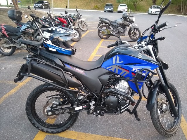 MOTO LANDER 250 2020. TOP