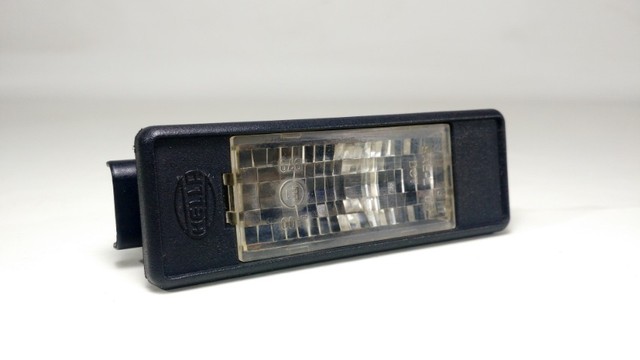 Lanterna Luz De Placa Citroen C4 Pallas