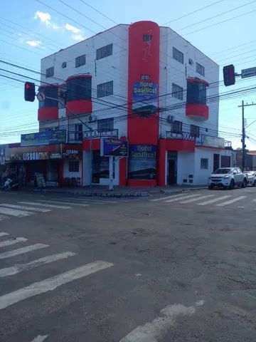 Vende-se Hotel no Centro em Trindade-