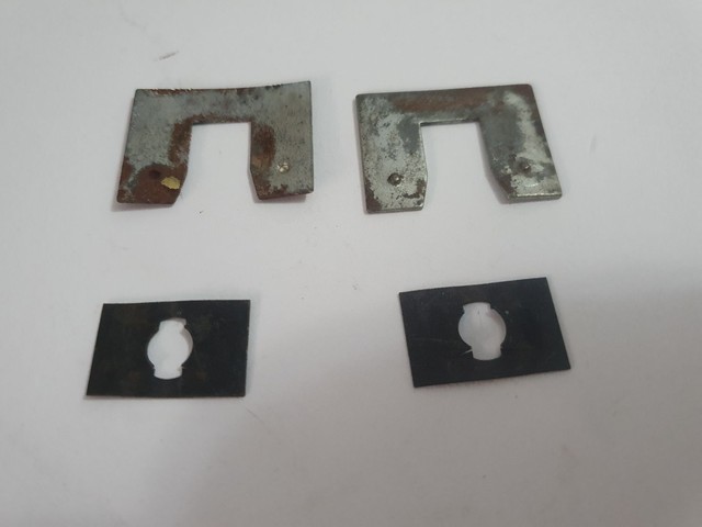 Escort xr3 ghia kit travas fixação porta objeto no forro portas originais