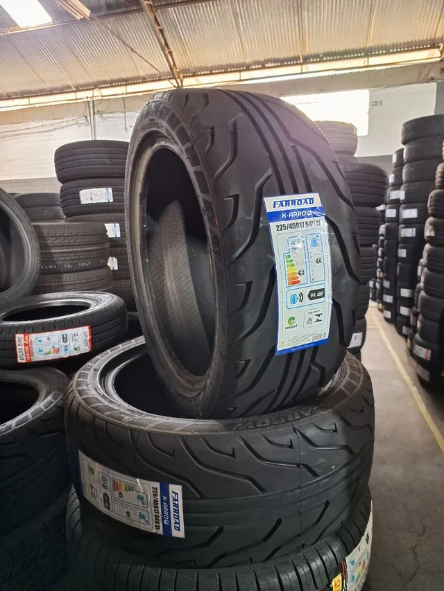 Promoção Pneu 225/45-17 94V Farroad X-Arrow Semi Slick