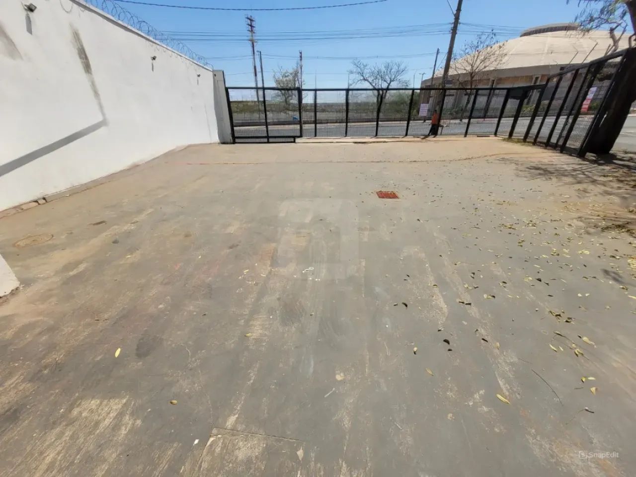 Ponto comercial para locação no bairro Santa Mônica - Foto 4