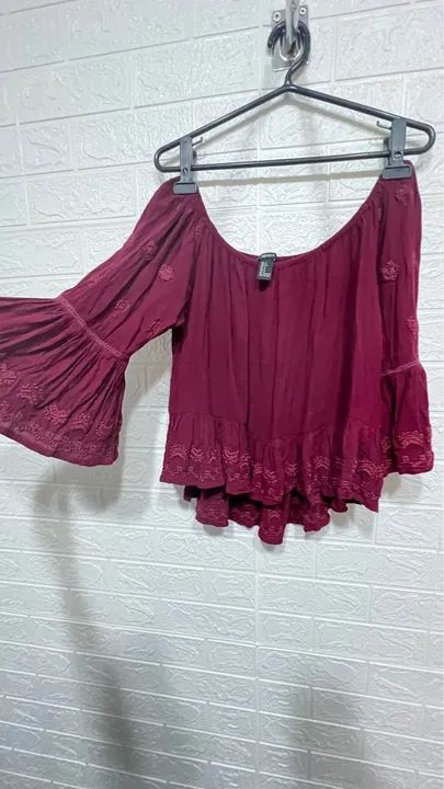 Bata curta ciganinha bordo forever 21 - Foto 2