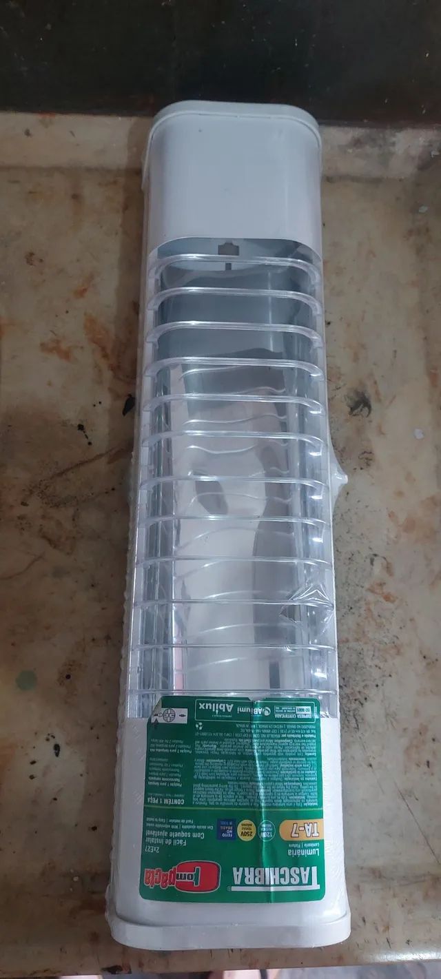 Luminária nova