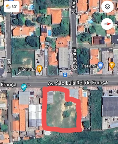 Alugo terreno com galpão na avenida São Luís Rei de França