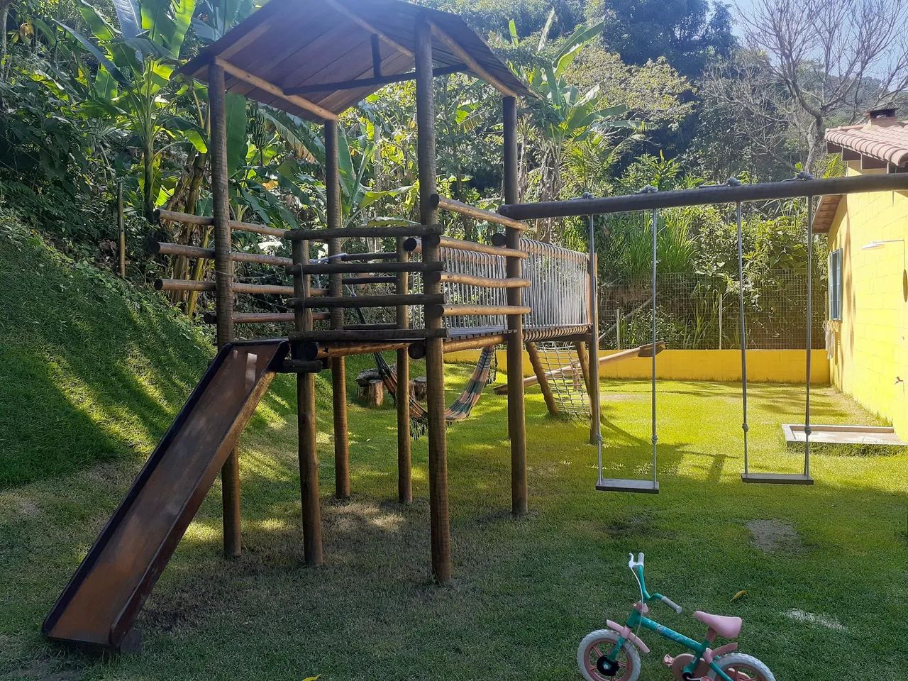 Lindo mini sítio com casa +parquinho+churrasqueira+porteira fechada - Foto 9