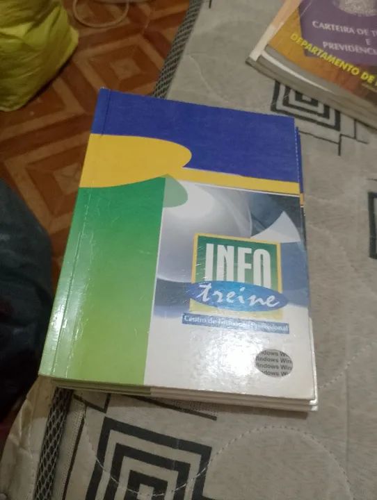 Livros INFO Treine - Centro de Formação Profissional - Foto 6