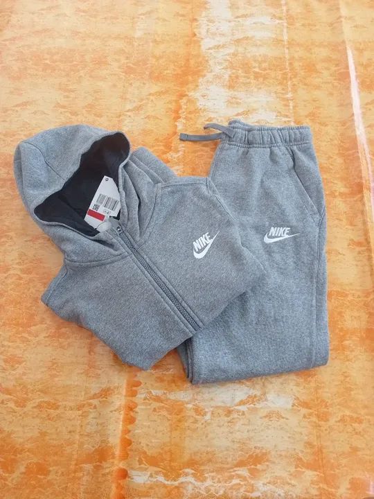 Conjuntos originais importados juvenis Nike  e Puma 