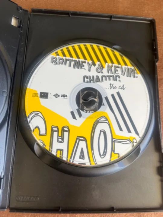 CD Chaotic - Britney Spears  - Foto 4