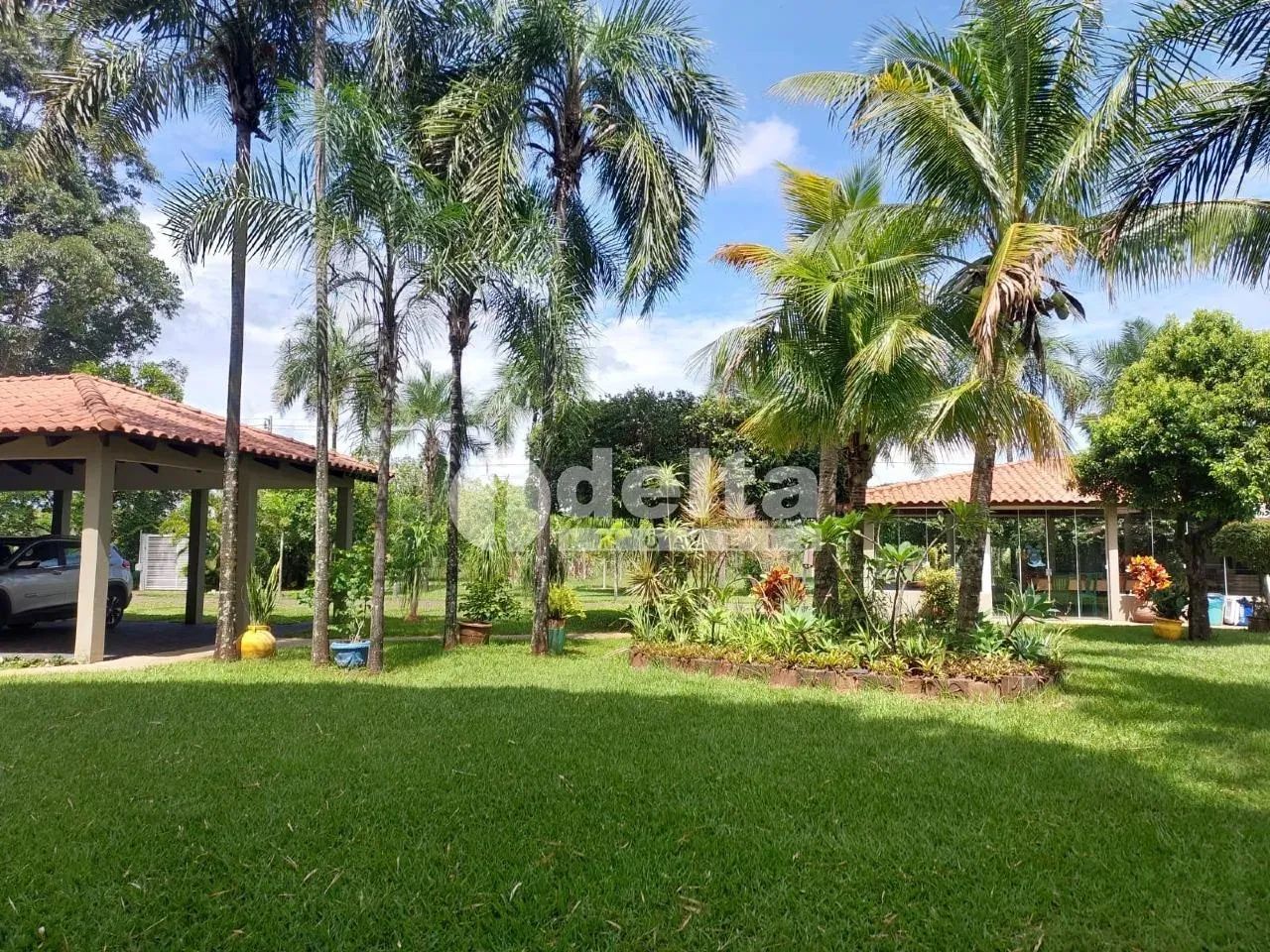Casa no condomínio Morada do Sol disponível para venda em Uberlândia-MG