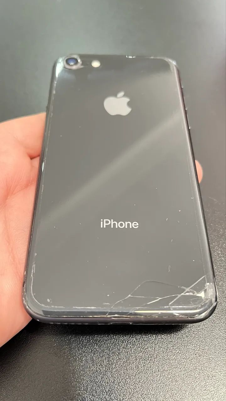 iPhone 8 Semi novo - Foto 5