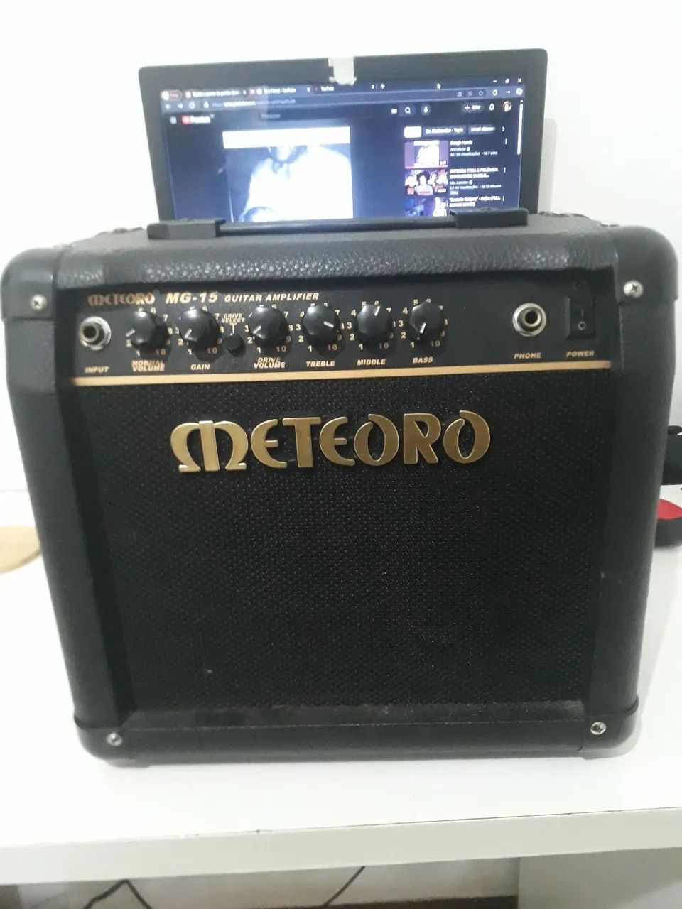 Amplificador Guitarra Meteoro MG-15 - Foto 2