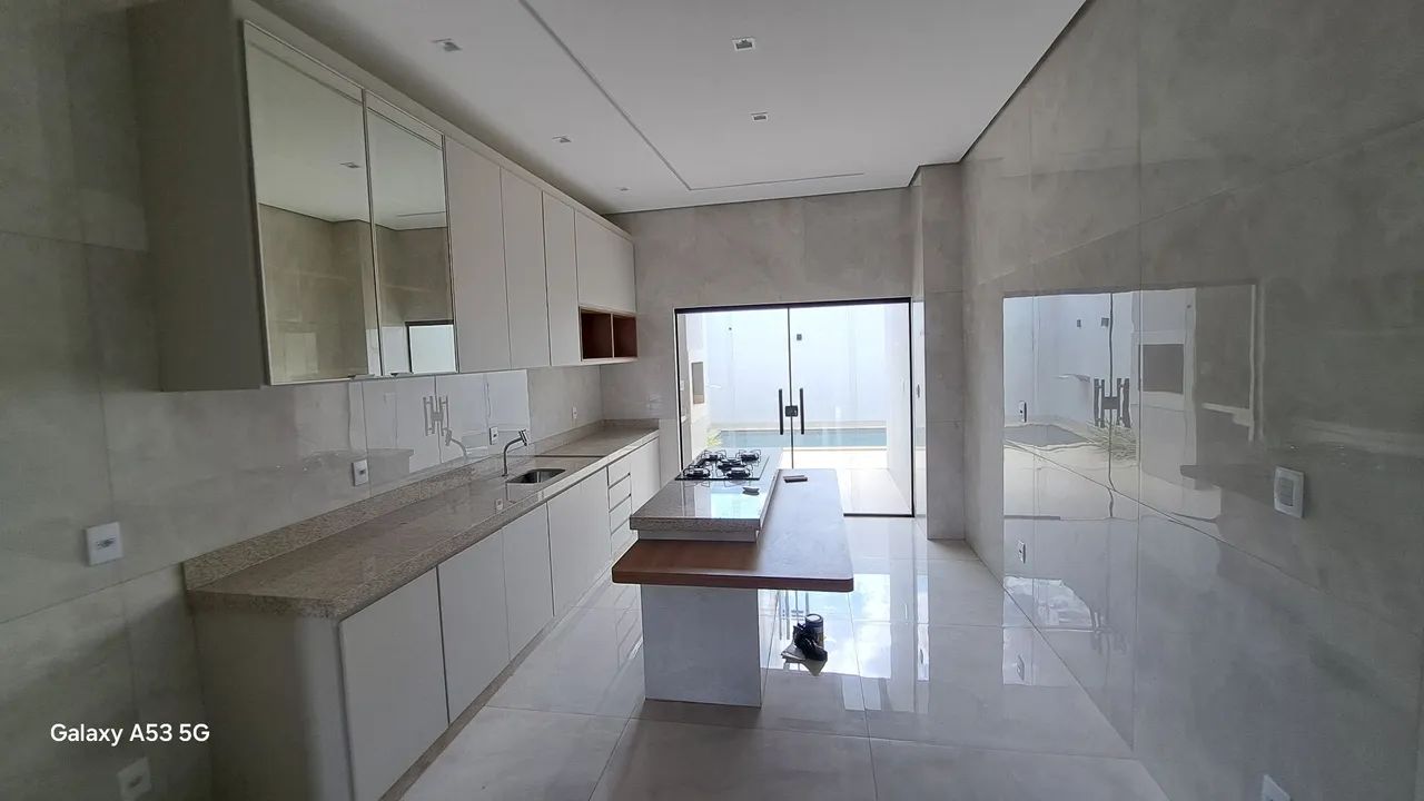 Foto - Montes Claros - Jardim Primavera