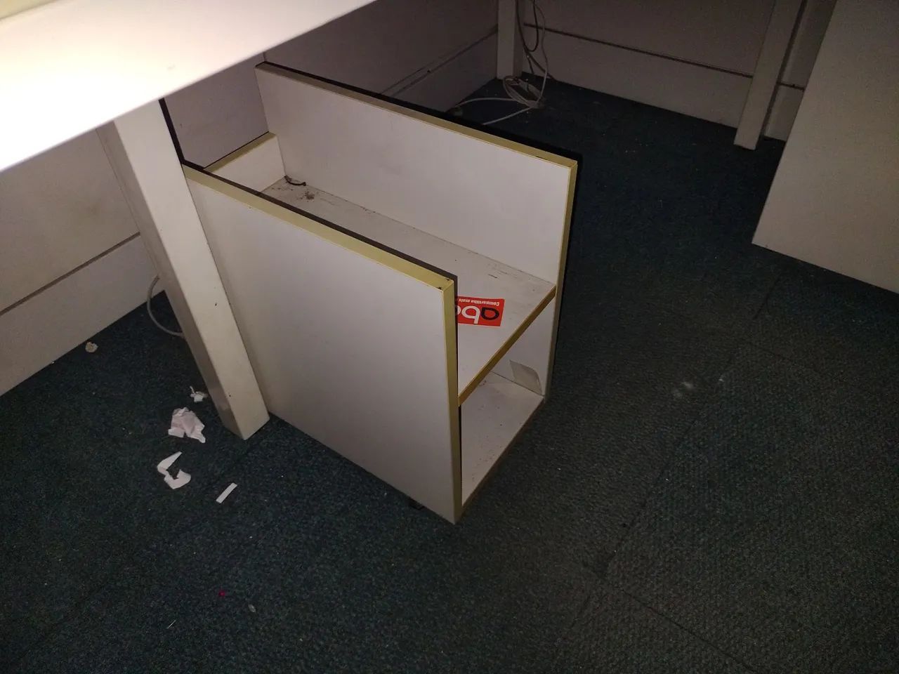 Suporte base computador, 2u móvel e 8u fixo, bom estado. E outros. - Foto 2