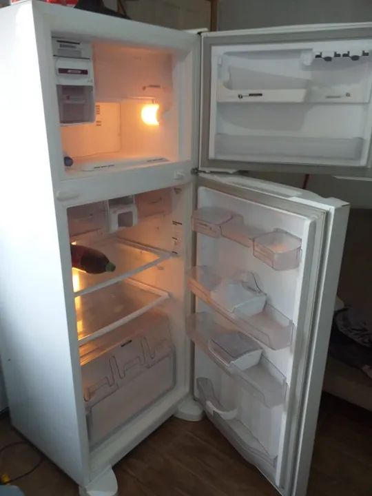 Refrigerador frostfree Brastemp Active 403 litros