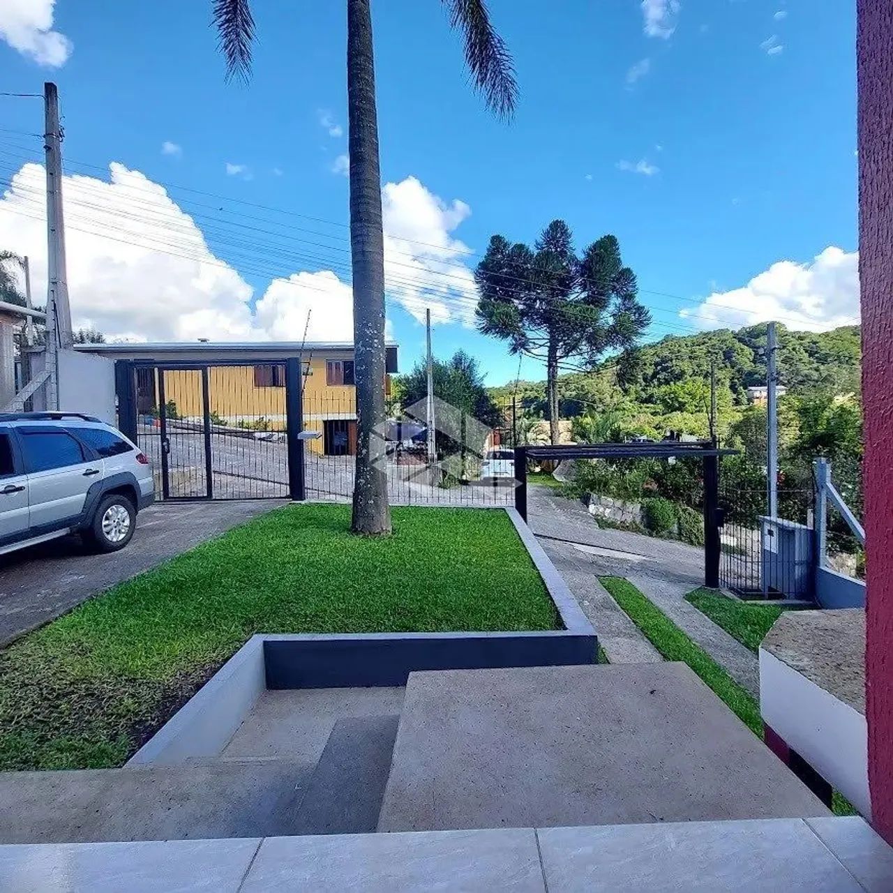 Casa com 3 dormitórios no Bairro Vinosul