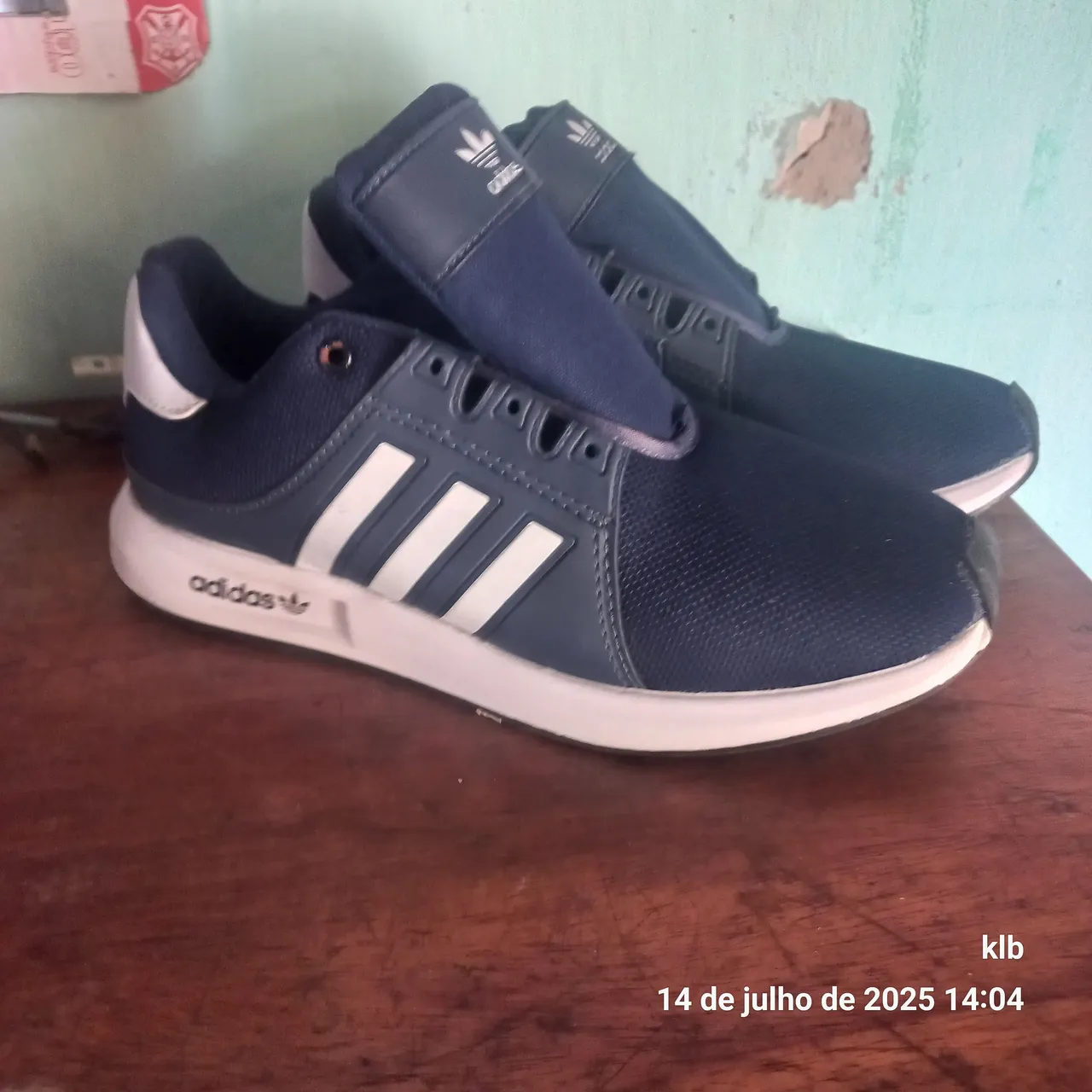 Adidas Azul com Branco