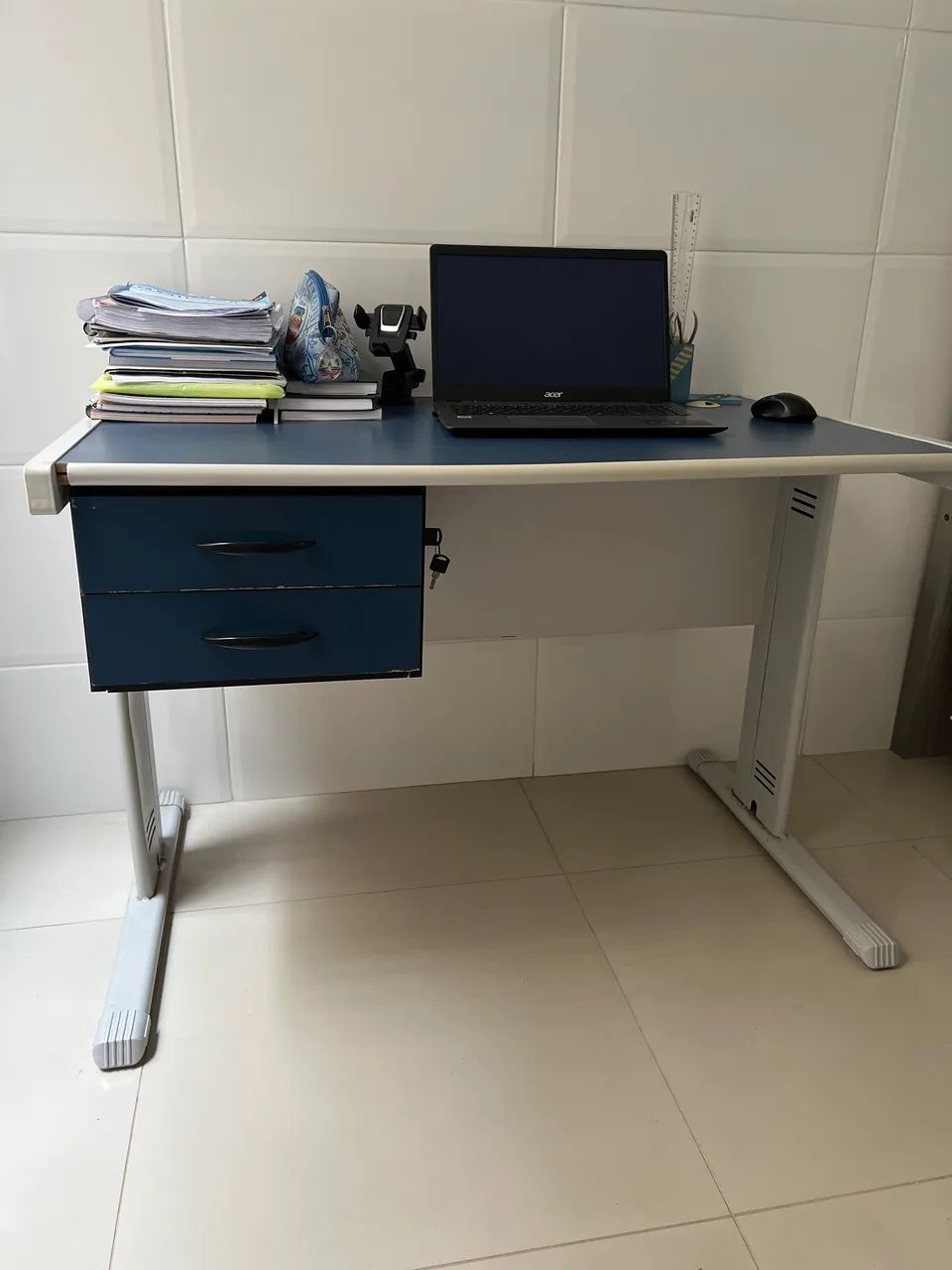 Mesa de escritório64520781092993120