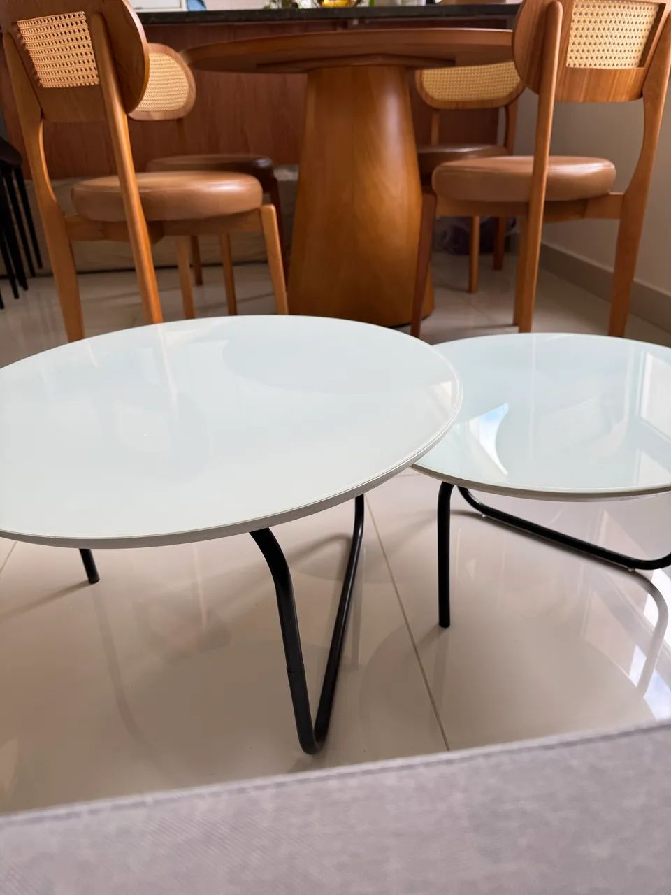 Coffee table64169254873986121