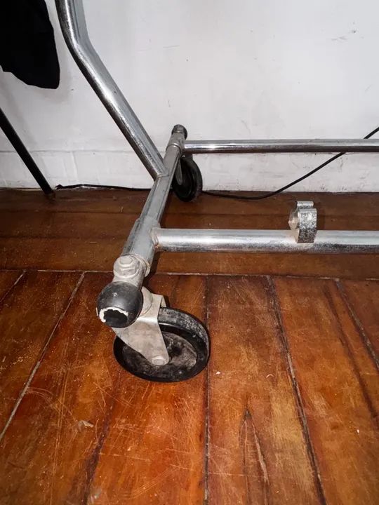 Arara Desfile Dobrável Cromada - Foto 6