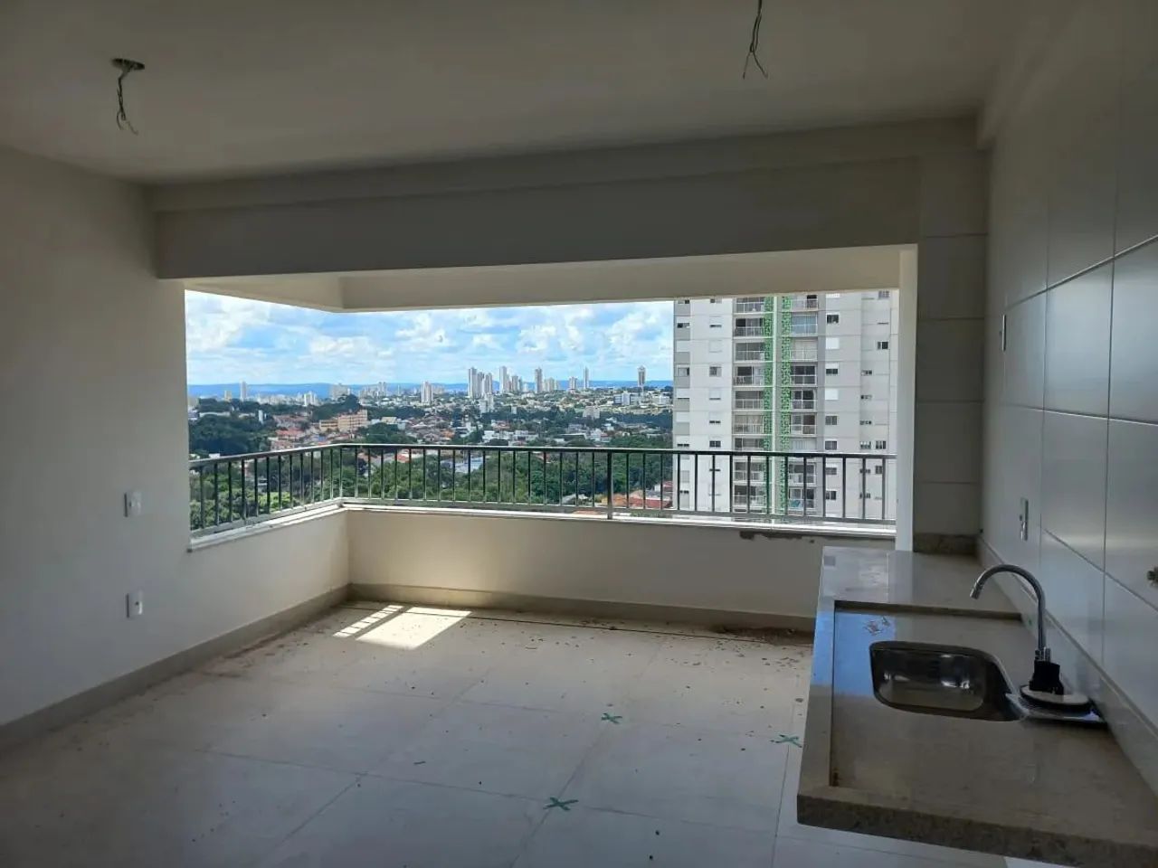 Ágio Apartamento enfrente ao Parque Areião Apartamento com 2 Quarto(s) e 3 banheiro(s) à V