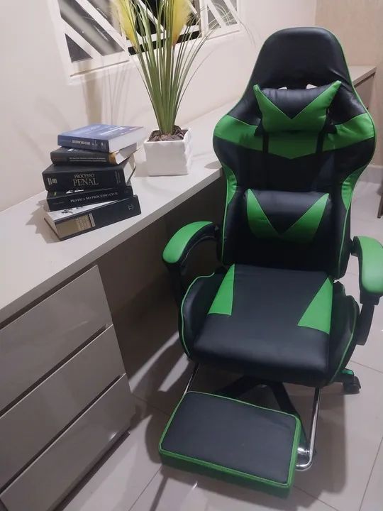 Cadeira Gamer com Apoio para os Pés, nova na caixa! - Foto 6