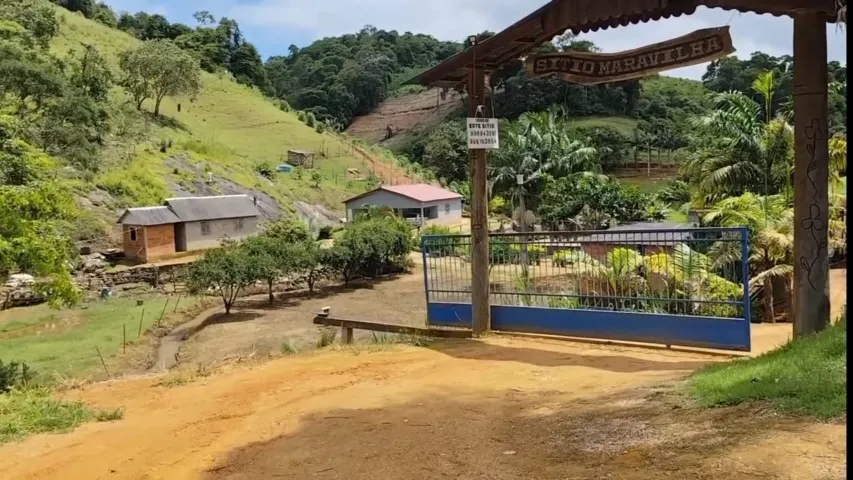 Sitio de 80 mil metros santa maria de jetiba