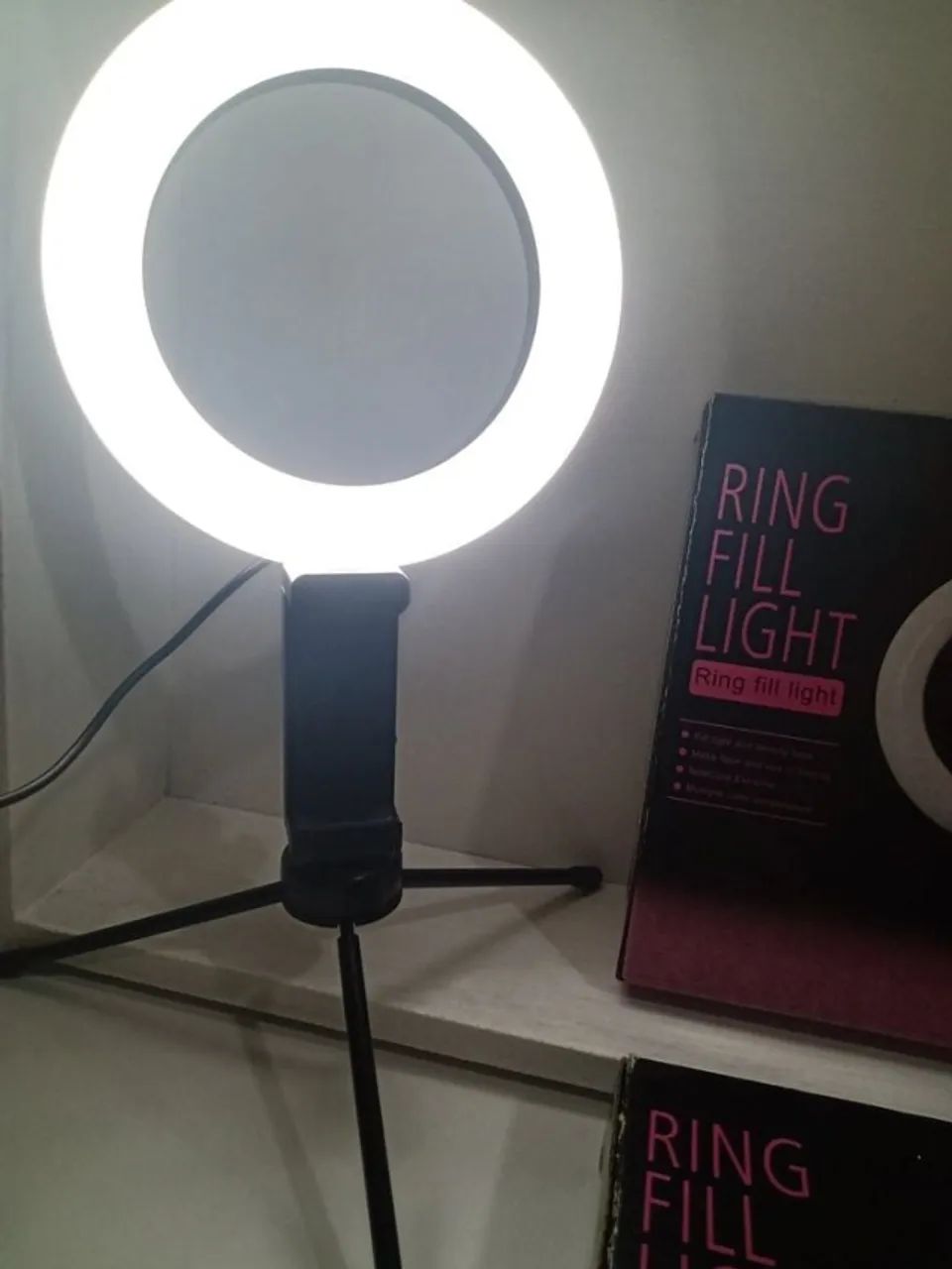Ring Light 6 Polegadas - Com Suporte Holder para Smartphone e Tripé - Novo