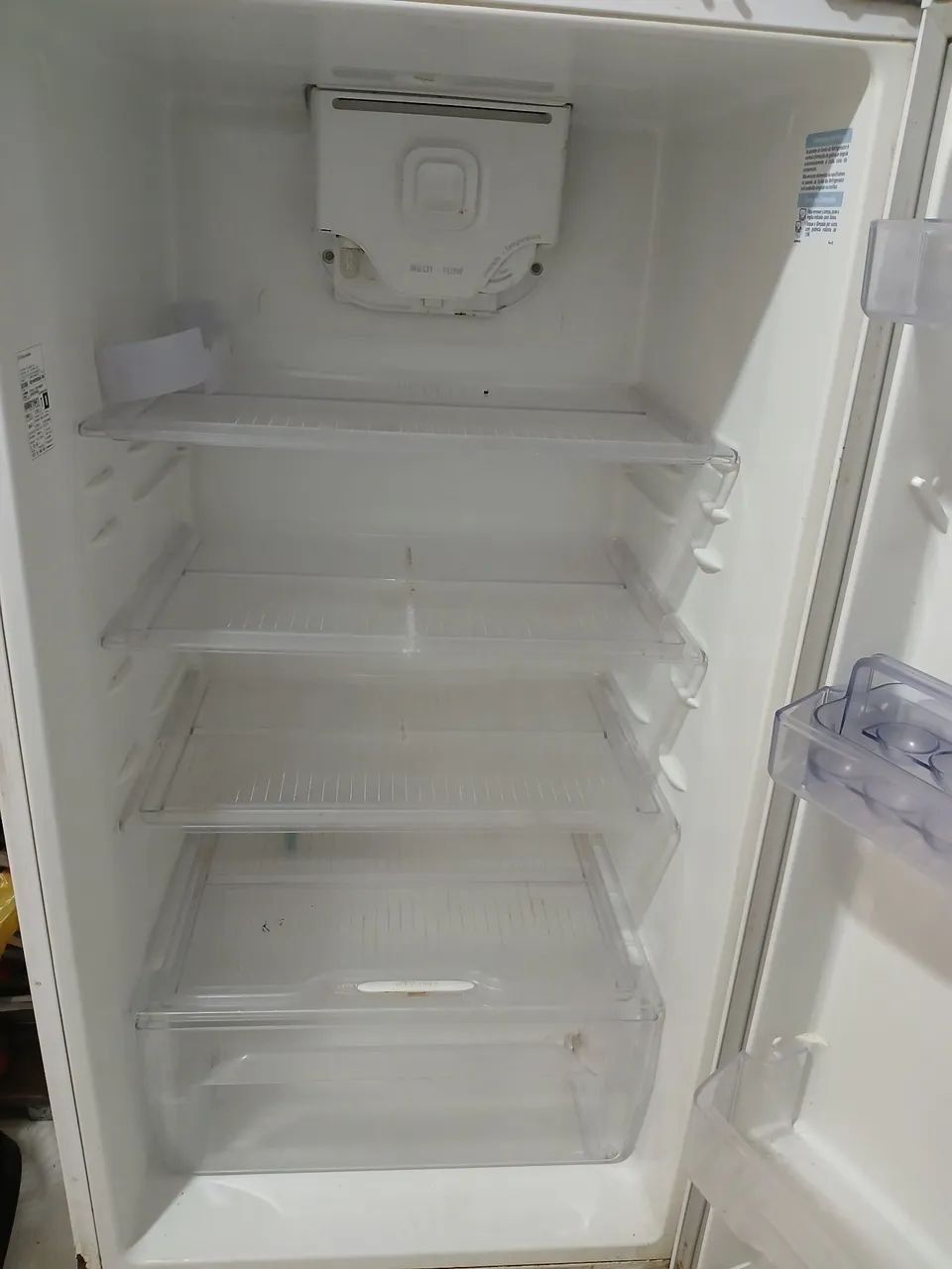 Geladeira com defeito NÃO ESTÁ GELANDO - Foto 3