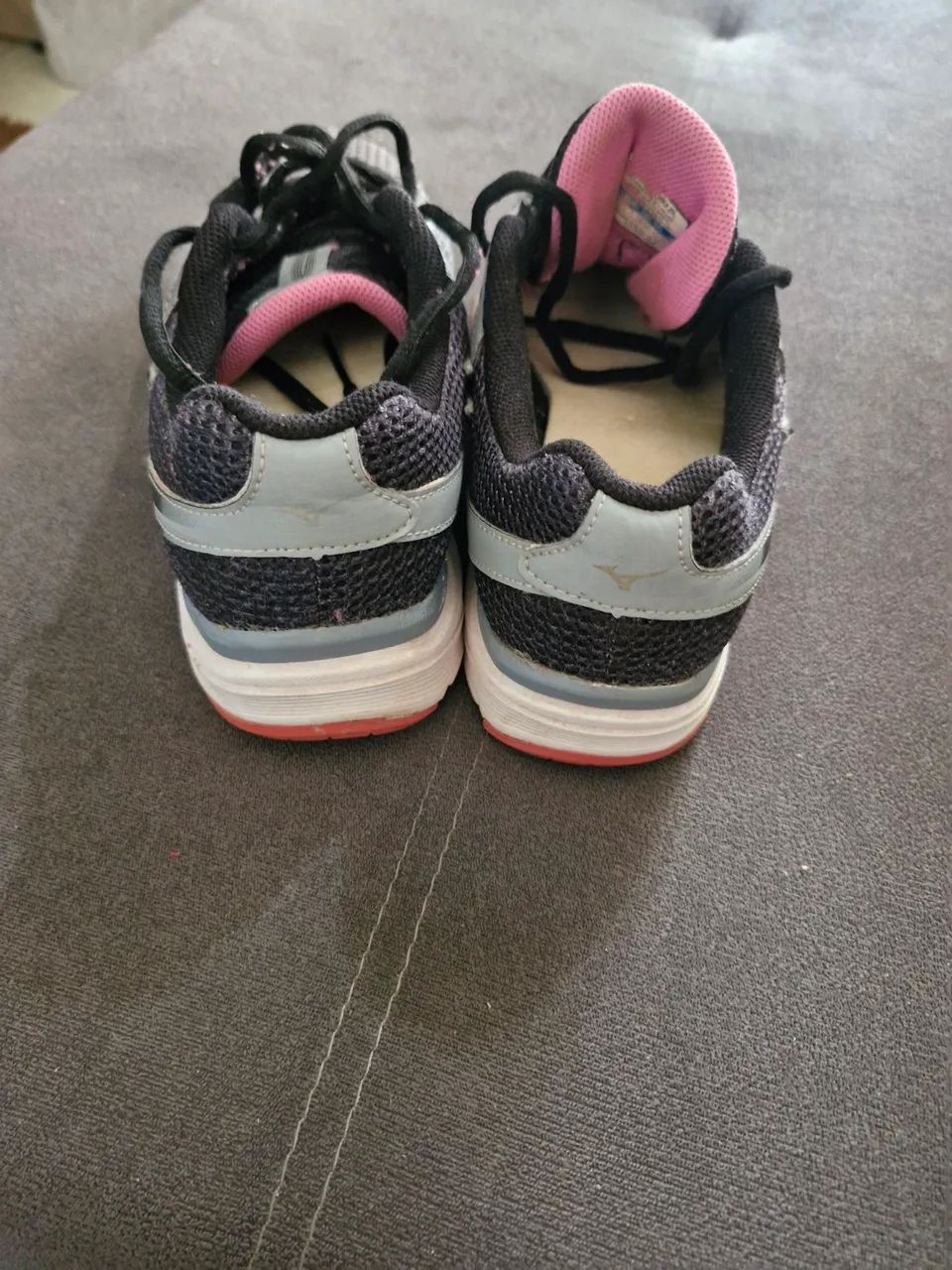 Tênis Mizuno Cinza N°35 - Foto 3