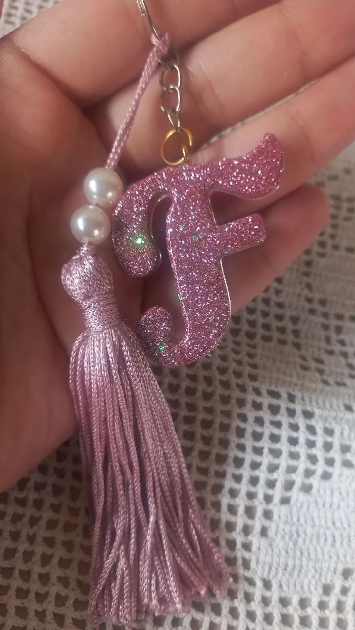 Chaveiro letra personalizados - Foto 4