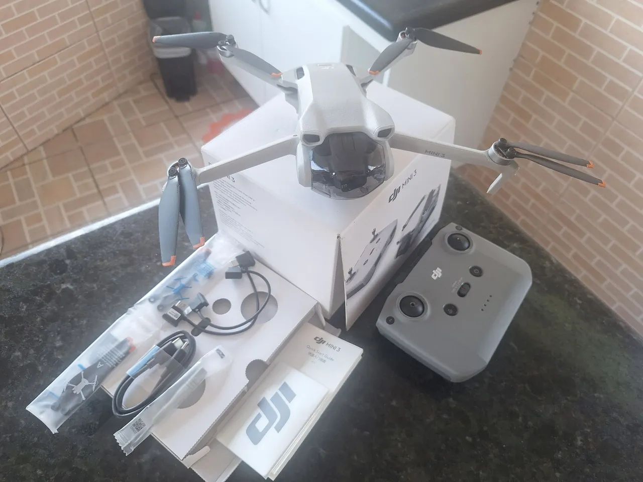 Drone dji mini 3