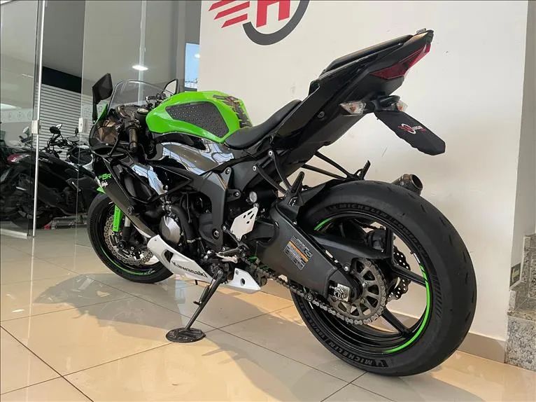 Kawasaki Zx-6r 636cc 2021 - 1415473639 | OLX