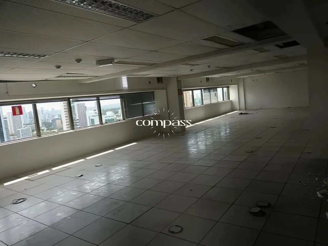 Salas comerciais com 362,04m² para venda e locação no Empresarial Graham Bell na Ilha do L