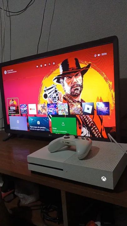 TV  Smart com Controle Remoto