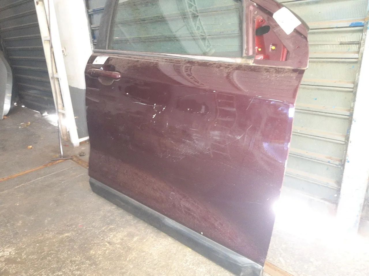 Porta dianteira direita Fiat fastback 2023 - Foto 3
