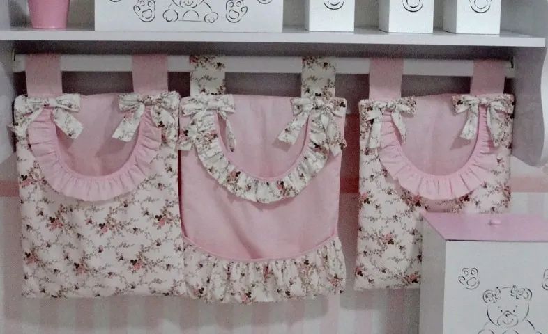 Porta trecos para quarto de menina