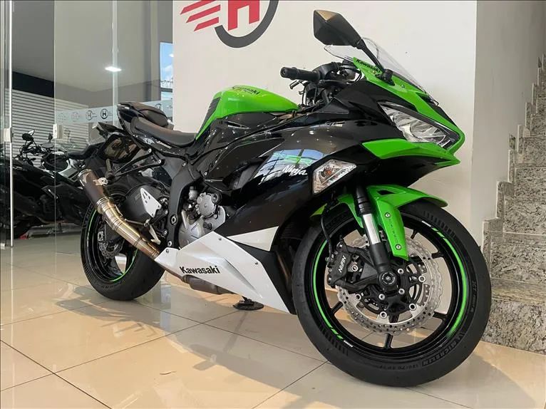 Kawasaki Zx-6r 636cc 2021 - 1415473639 | OLX