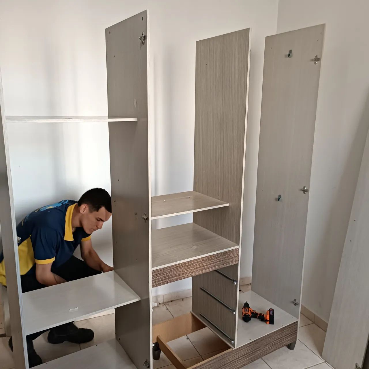 Mudanças, Mudança residencial e comercial, montagem e desmontagem de móveis - Foto 6