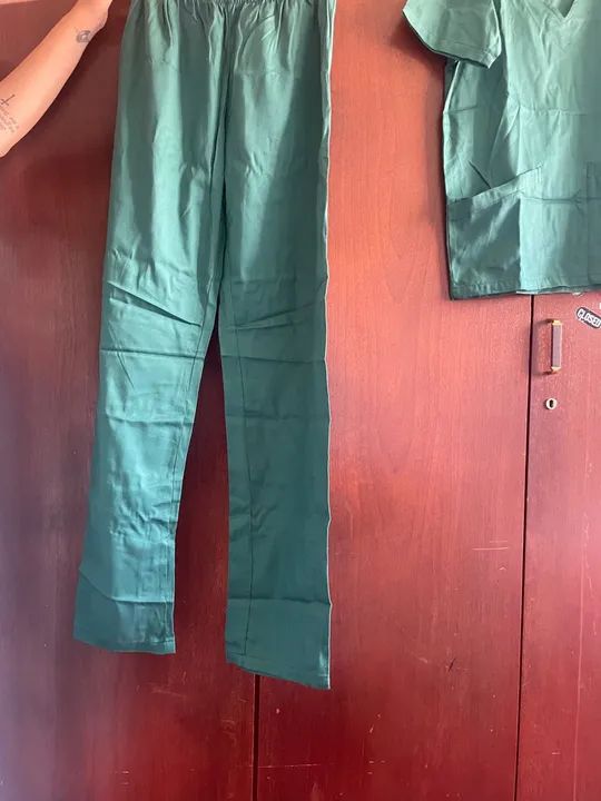 Pijama cirúrgico nunca usado P/M - Foto 6