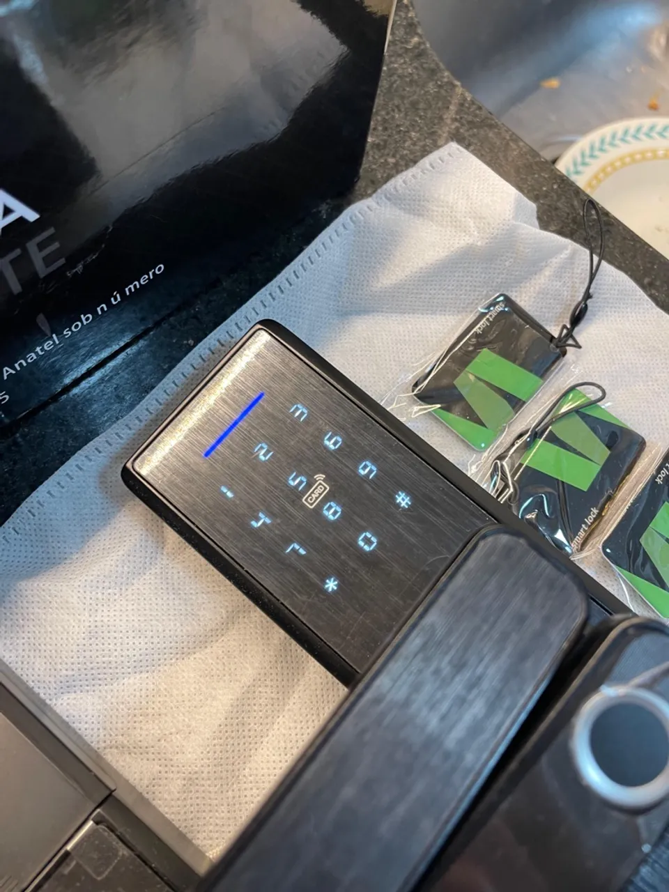 Fechadura Digital com biometria lacrado