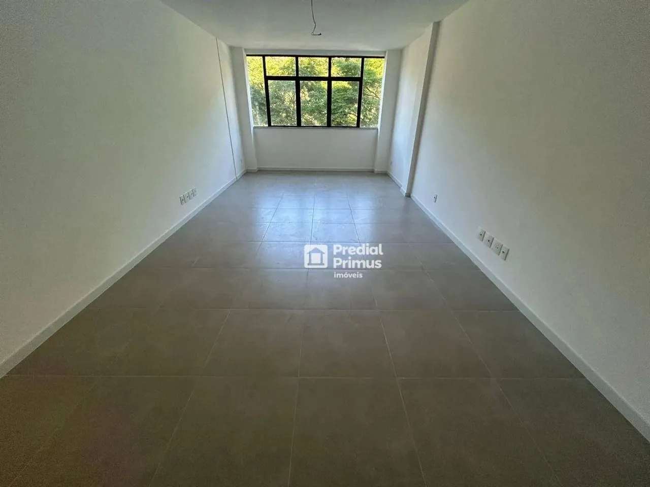 Sala para alugar, 35 m² por R$ 1.710,00/mês - Centro - Nova Friburgo/RJ
