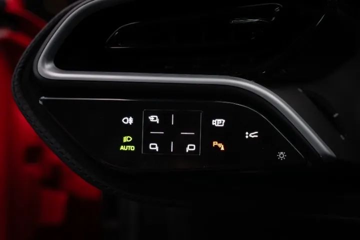 Ferrari 296 GTB (Hibrido), foto 14 de 20