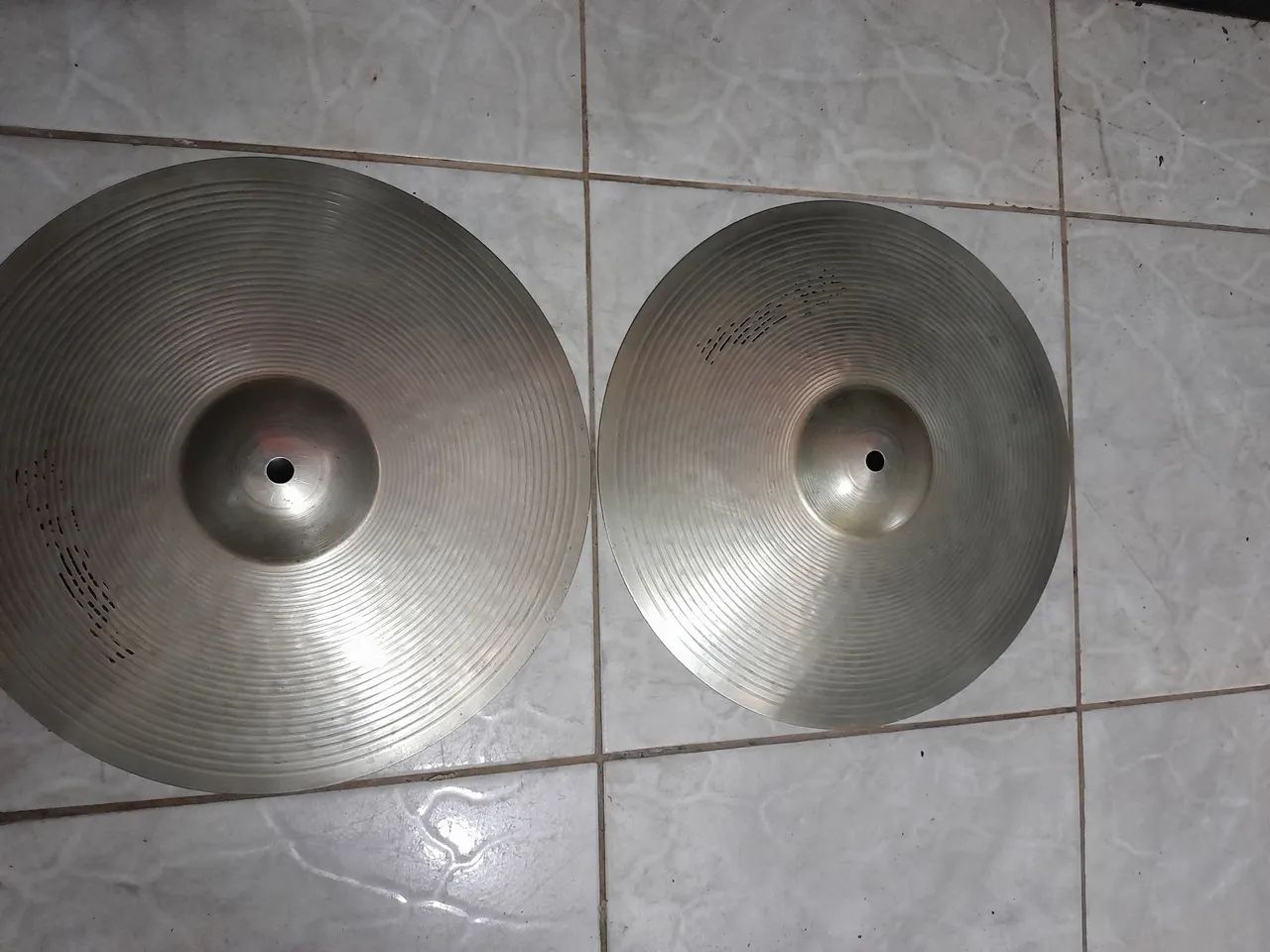 Chimbal Paiste 14