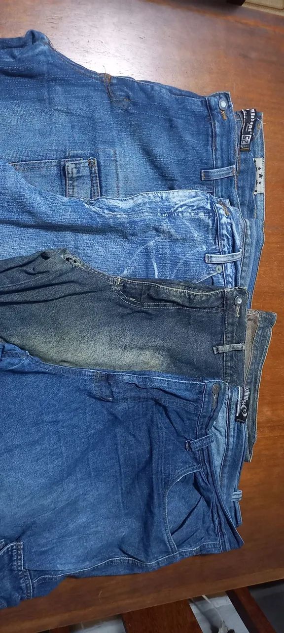 BERMUDAS Jeans Masculinas 4 PECAS Tamanho 54 - Foto 3