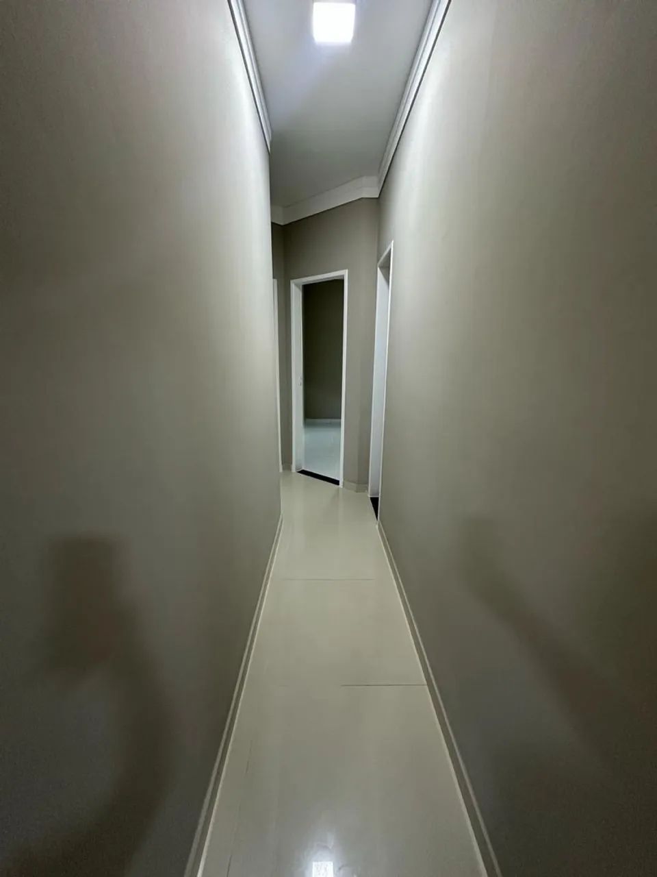 CASA 3/4 SENDO UM SUITE!  - Foto 2
