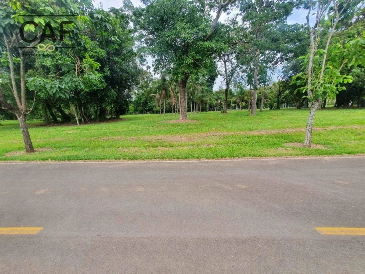 Terreno à venda, 1043 m² por R$ 450.000,00 - Condomínio Residencial Plazza Ville - Jaguari - Foto 2